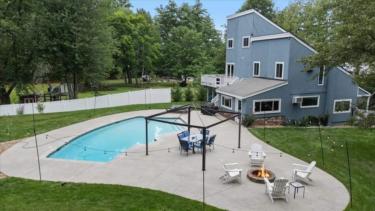 37 Pike Street, Nashua, NH 03060 - #1