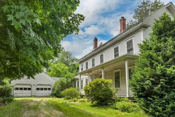 382 Charles Bancroft Highway, Litchfield, NH 03052