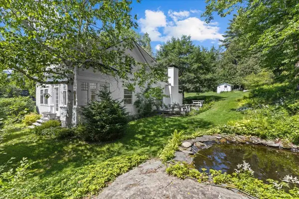 221 School Street, Stowe, VT 05672