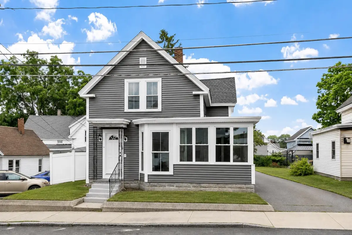 98 Vine Street, Nashua, NH 03060 - #1