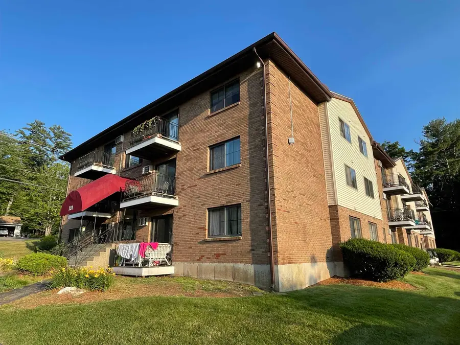 124 Mammoth Road #21, Hooksett, NH 03106 - #2