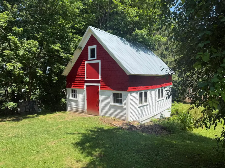 112 Terrace Hill Street, Hardwick, VT 05843 - #2