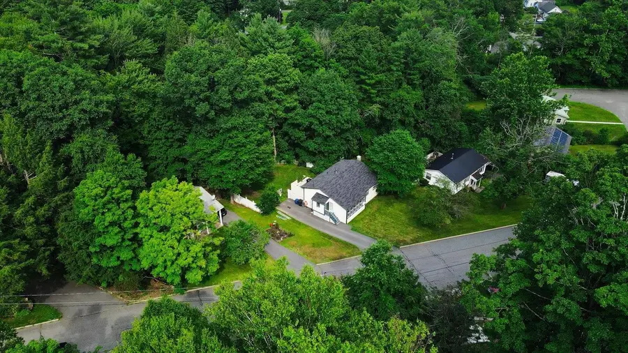 69 Carriage Hill Road, Brattleboro, VT 05301 - #2