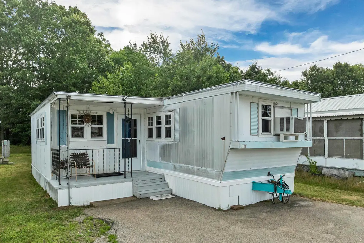 19 Polly Ann Park, Dover, NH 03820 - #1