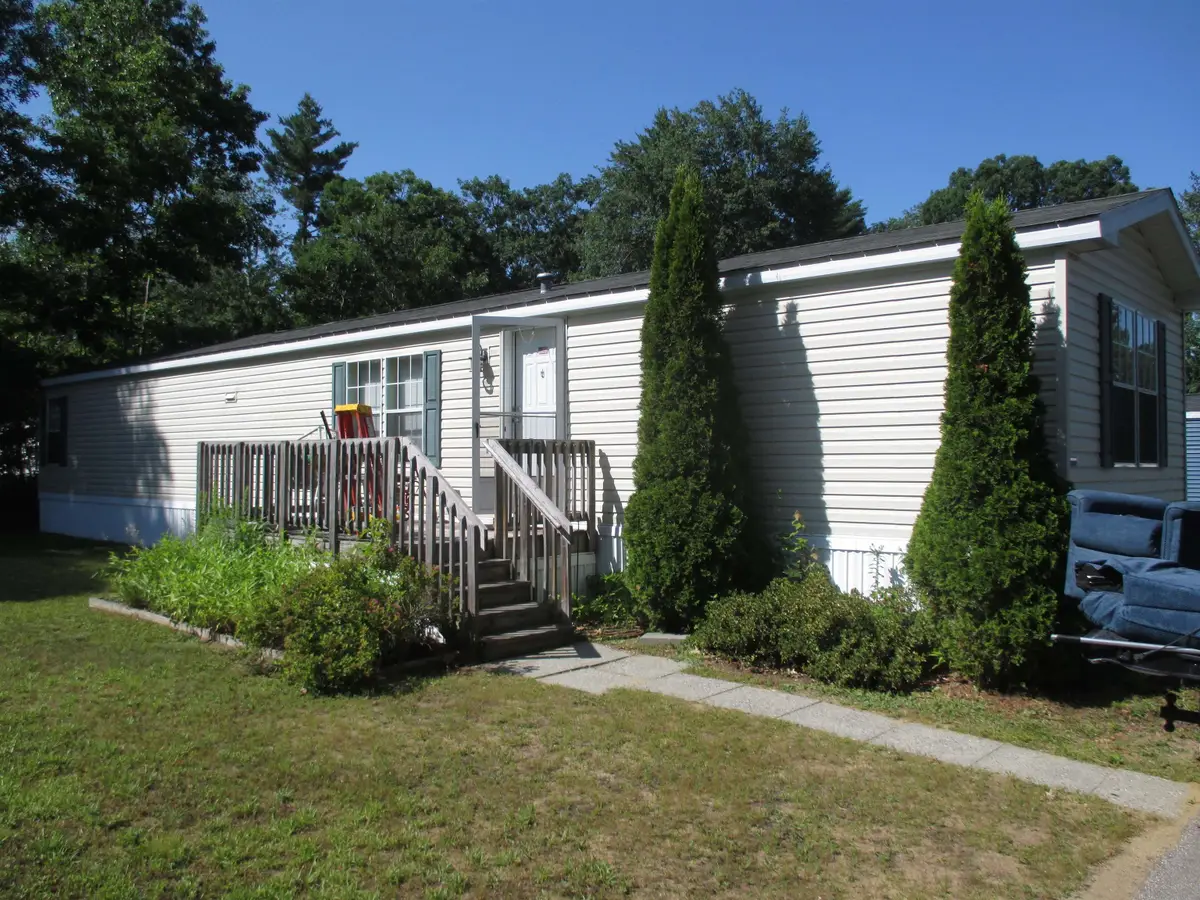 109 Colonial Avenue, Somersworth, NH 03878 - #1