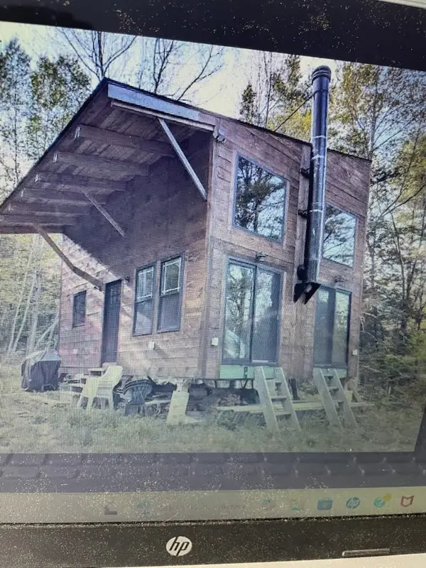 25 Elvas Way, Dover, VT 05356