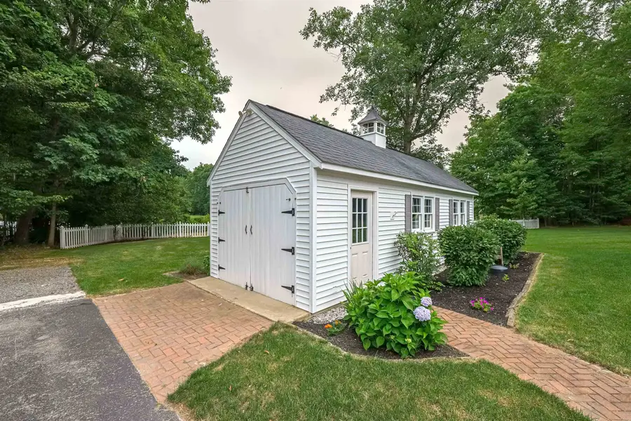 9 Taconic Drive, Amherst, NH 03031 - #3