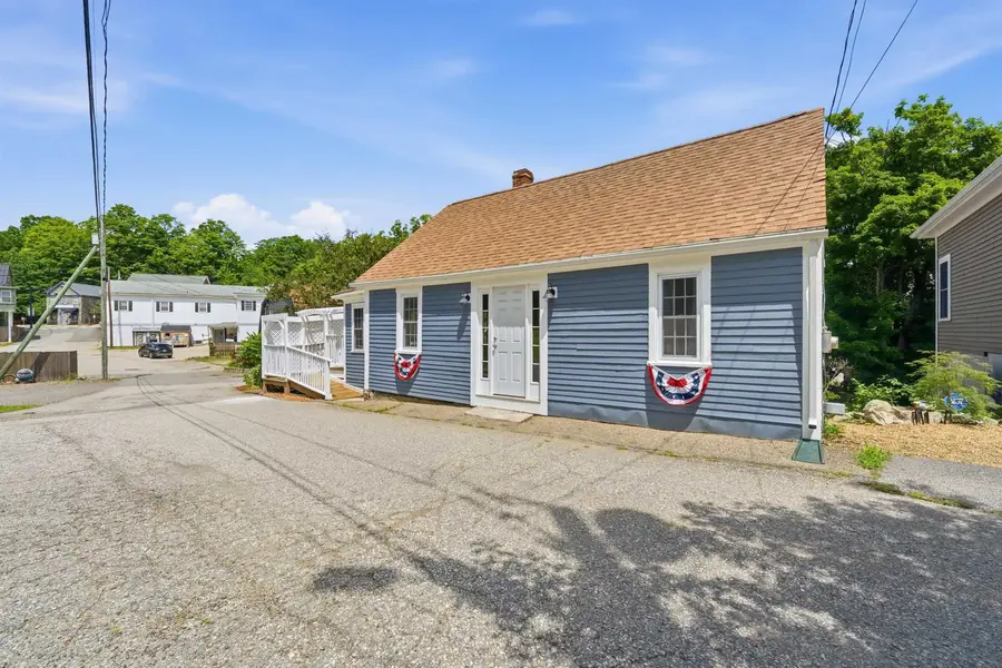 3 Creighton Street, Newmarket, NH 03857 - #2
