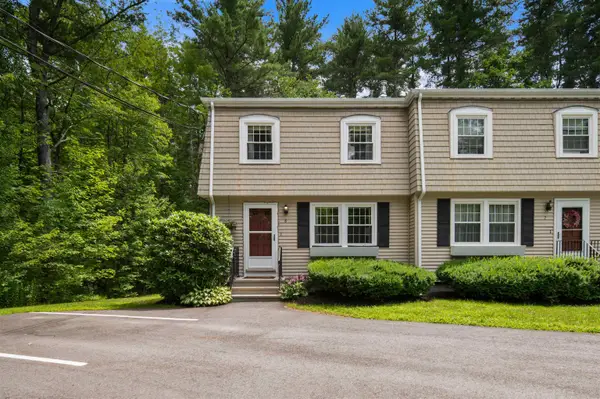 8 Pine Grove Road, Exeter, NH 03833