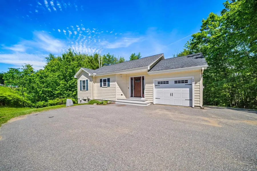 589 Laconia Road, Tilton, NH 03276 - #3