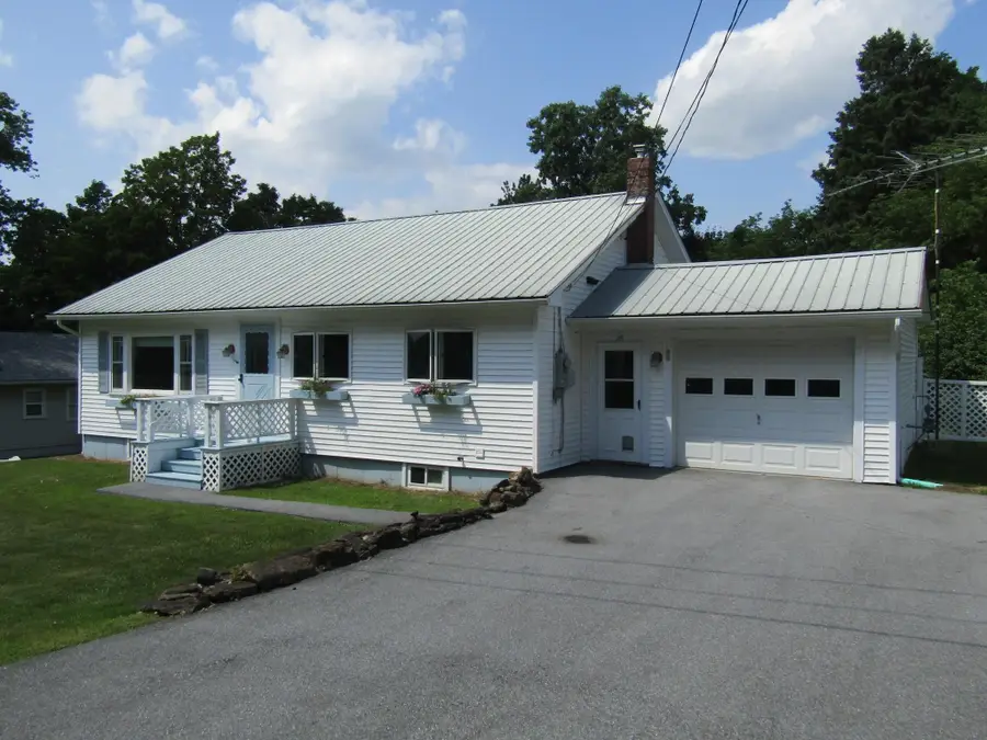 25 Stanley Court, Saint Albans, VT 05478 - #2
