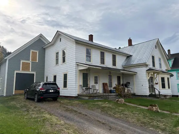 98 Williams Street, Lyndon, VT 05851