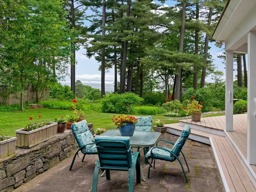 125 Cliff Street, Burlington, VT 05401 - #3