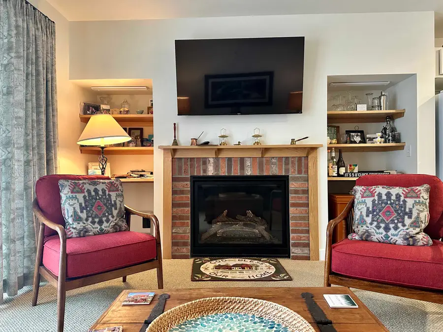 251 Mountainside Drive #83, Warren, VT 05674 - #2