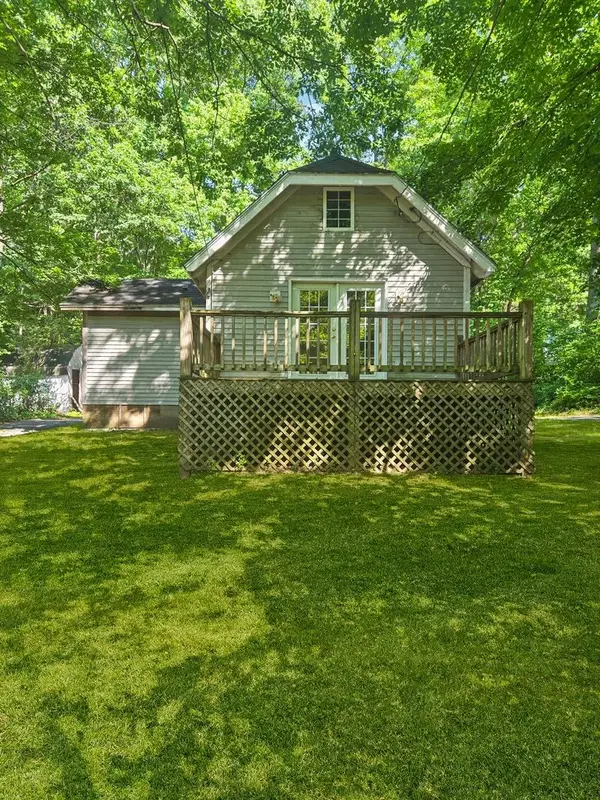 26 Abbott Street, Hartford, VT 05001