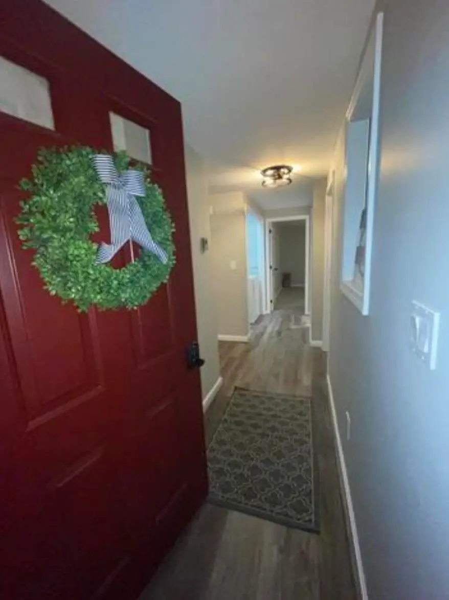 22 Essex Green Court, Merrimack, NH 03054 - #3