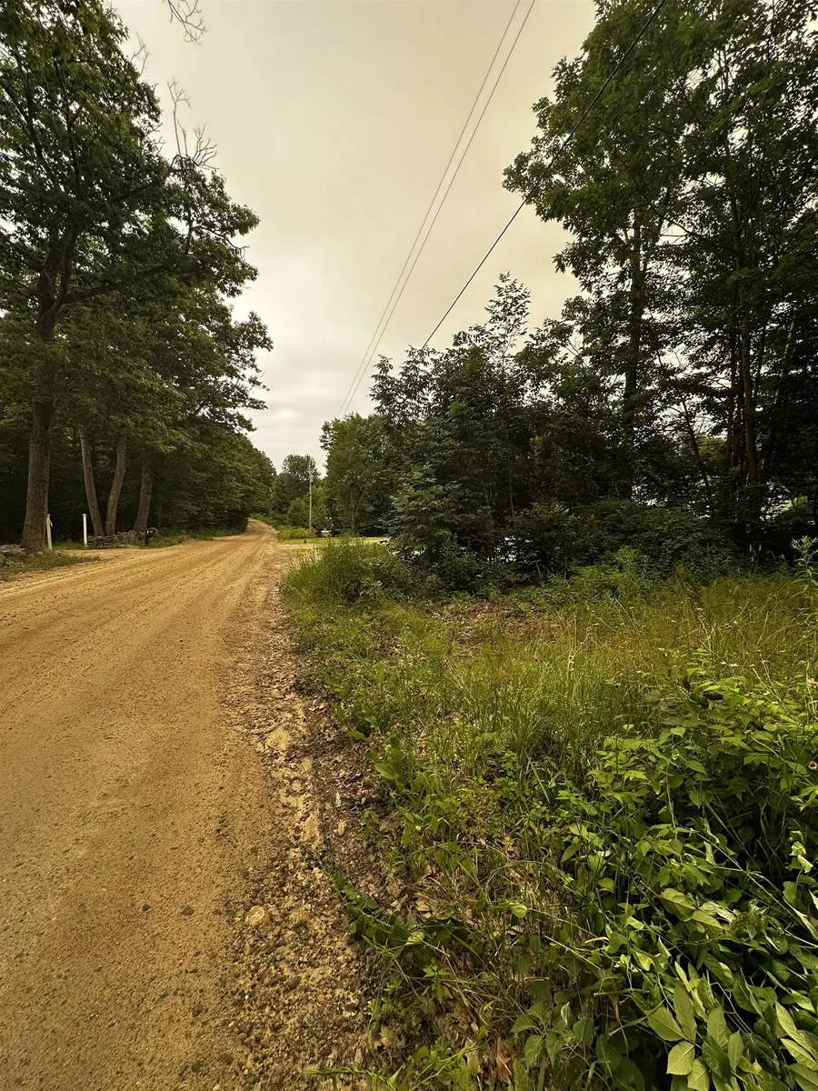 877 N Barnstead Road, Center Barnstead, NH 03225 - #3