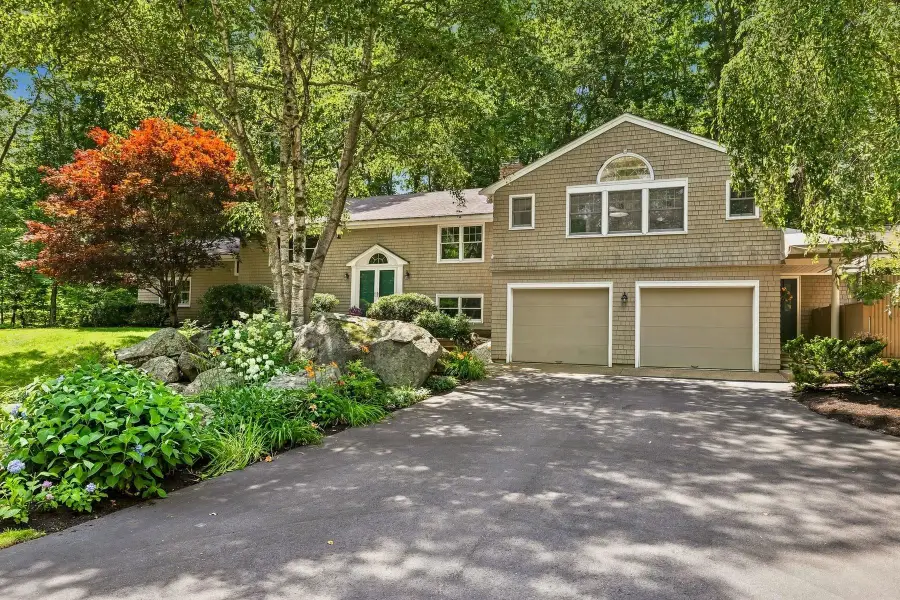 6 Millstream Drive, Exeter, NH 03833 - #2