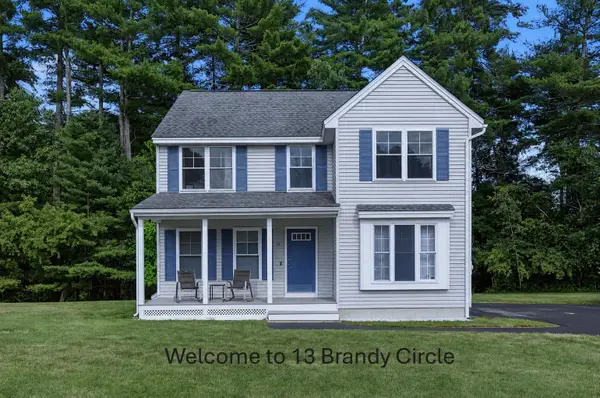 13 Brandy Circle, Litchfield, NH 03052