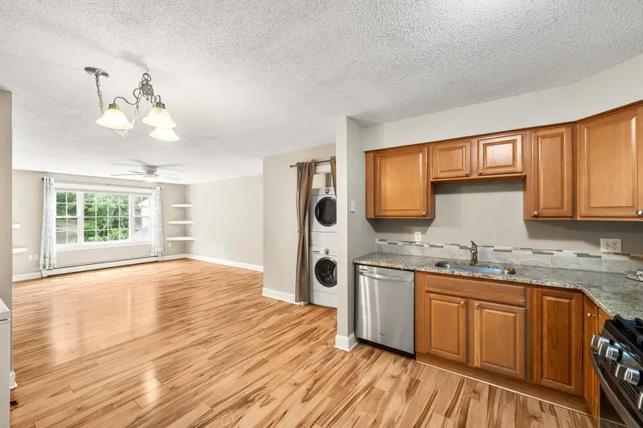 50 Brookside Drive #J7, Exeter, NH 03833 - #2