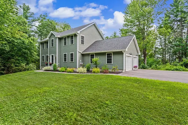 53 Mason Road, Mont Vernon, NH 03057