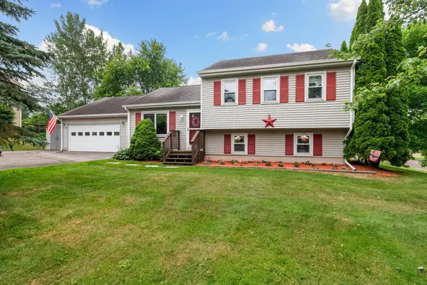 31 Hunting Ridge Lane #16, Milton, VT 05468
