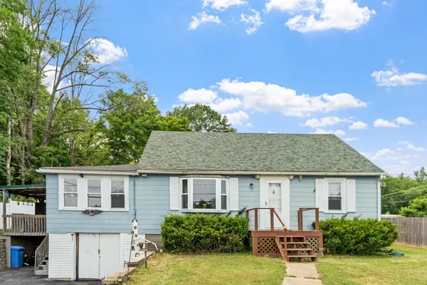 32 Rollins Road, Rollinsford, NH 03869