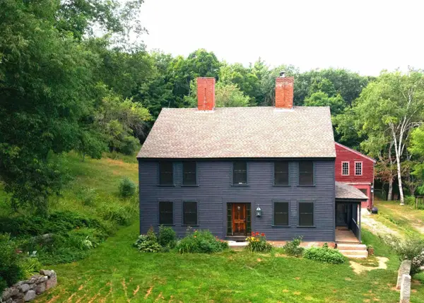 301 Tiffany Hill Road, Weare, NH 03281-5203