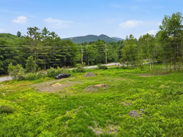 1072 State Route 49, Thornton, NH 03285