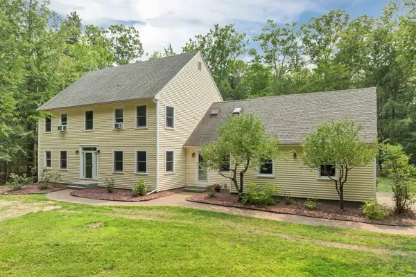 11 Longview Drive, Bow, NH 03304
