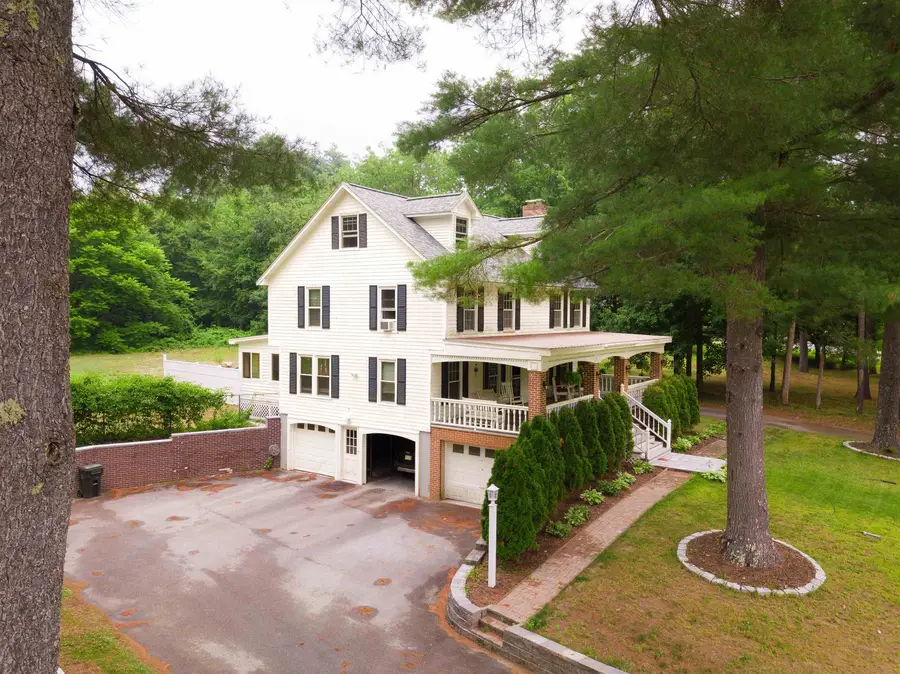 12 Beech Hill Drive, Londonderry, NH 03053 - #3