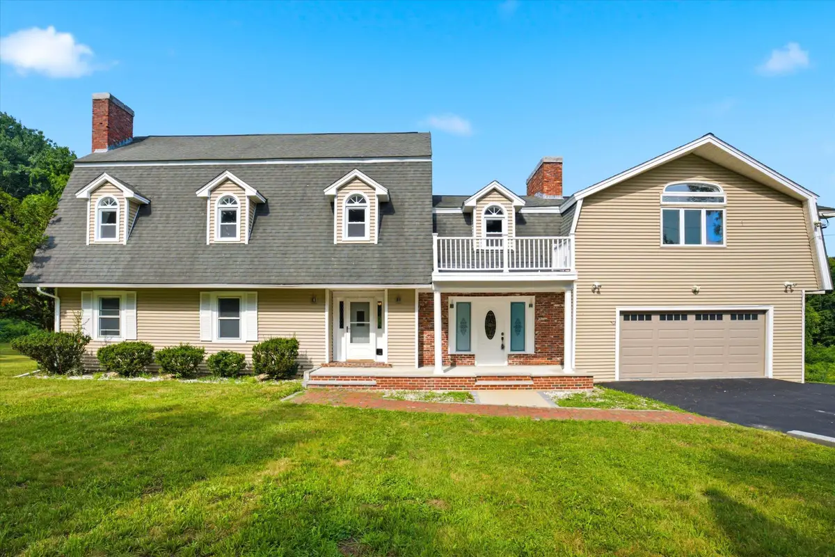 4 Hilltop Drive, Hudson, NH 03051 - #1
