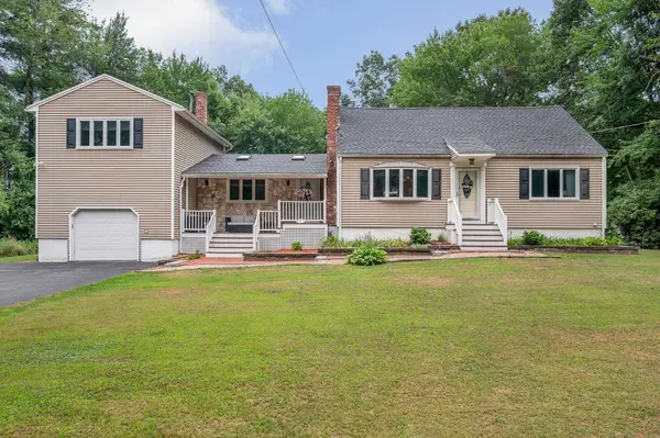 31 Leonard Drive, Pelham, NH 03076
