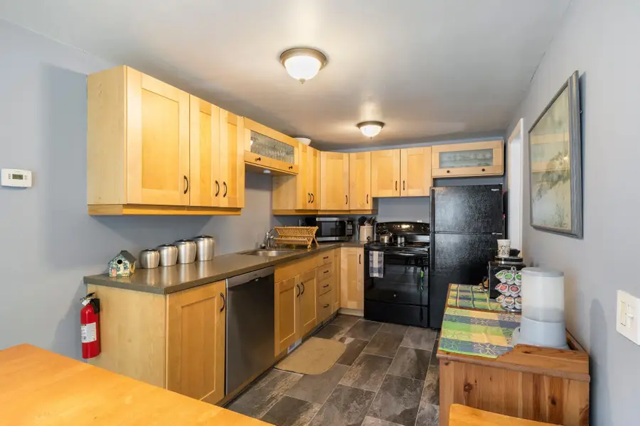 9 Hemlock Forest Drive, Dover, NH 03820 - #3