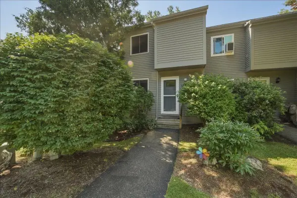 701 Dorset Street #C12, South Burlington, VT 05403