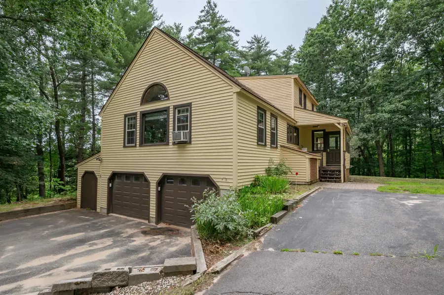 68 Merrimack Road, Amherst, NH 03031 - #2