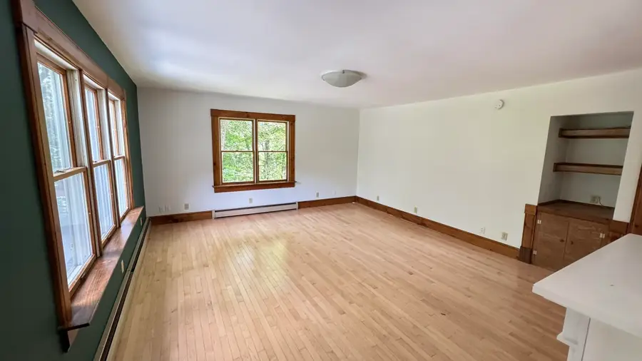 6 Crescent Street, Randolph, VT 05060 - #2