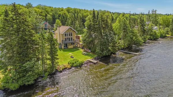 217 Beach Road, Pittsburg, NH 03592