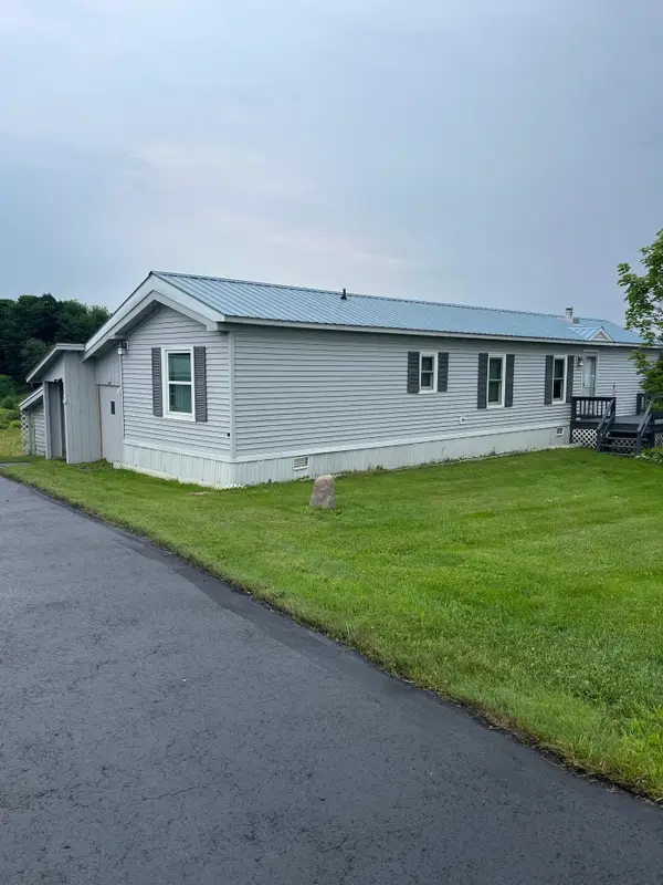 144 NORTH HYDE PARK Road, Hyde Park, VT 05655