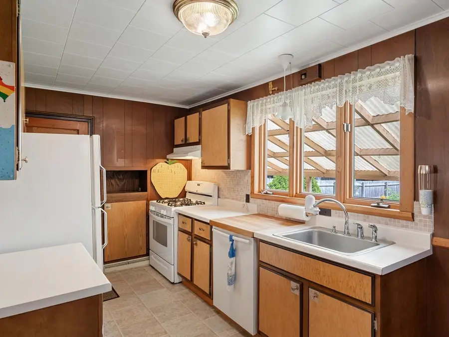 149 Woodlawn Road, Burlington, VT 05408 - #2