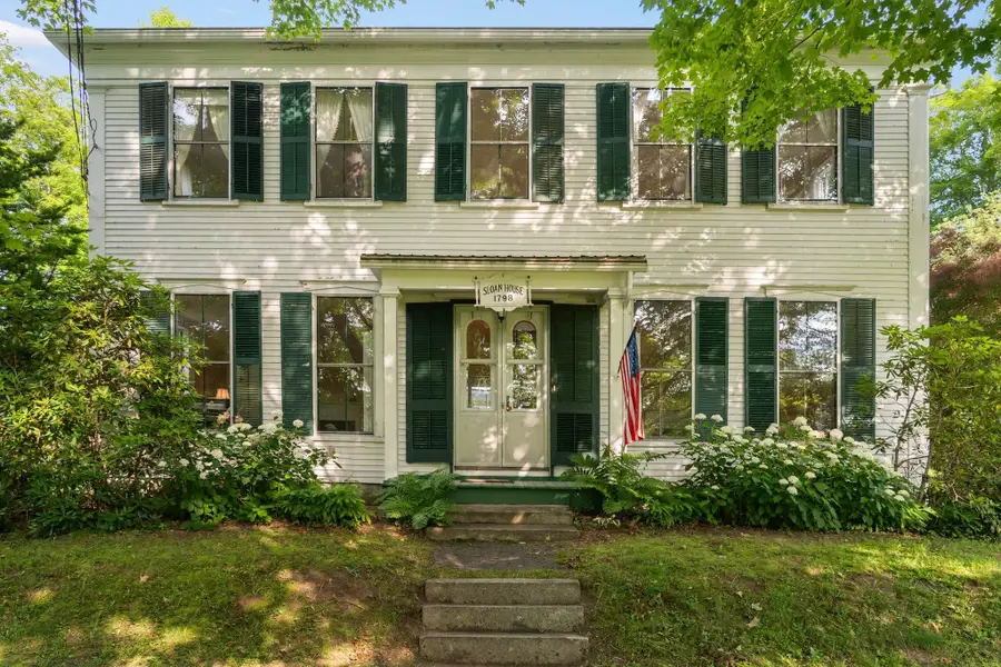 52 School Street, Haverhill, NH 03765 - #3