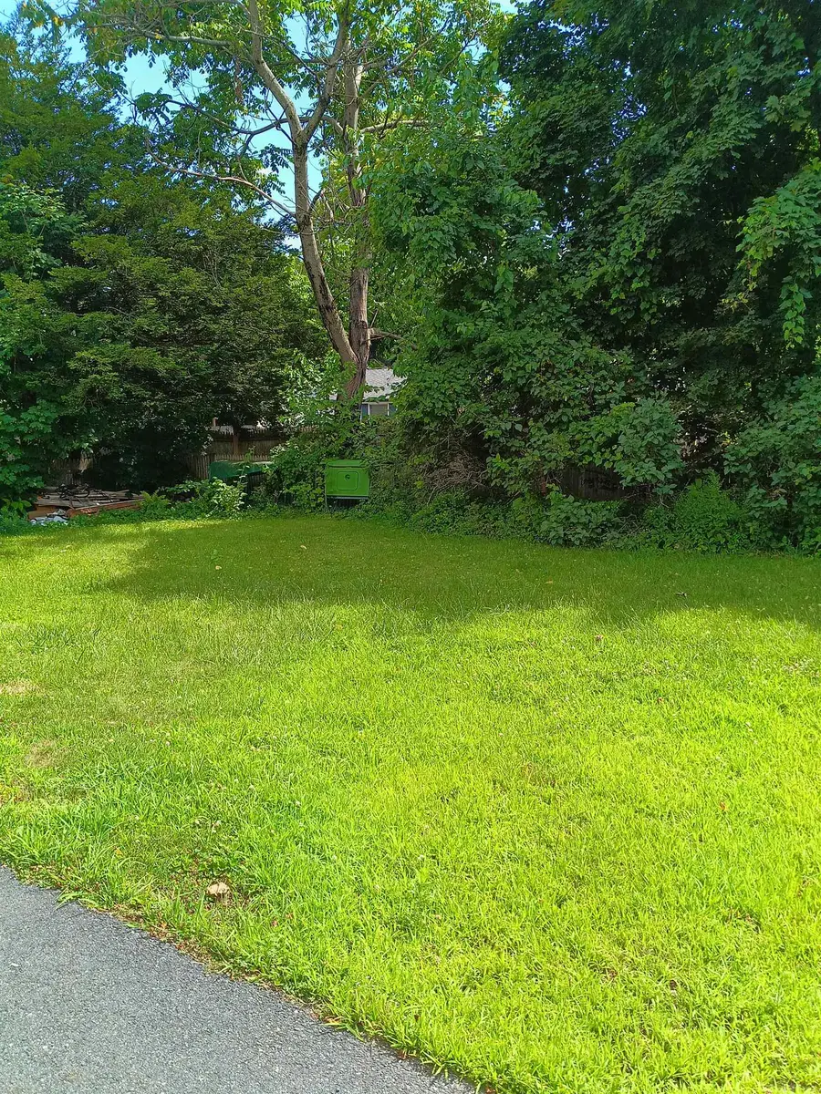 126 Oak Grove Avenue, Brattleboro, VT 05301 - #3