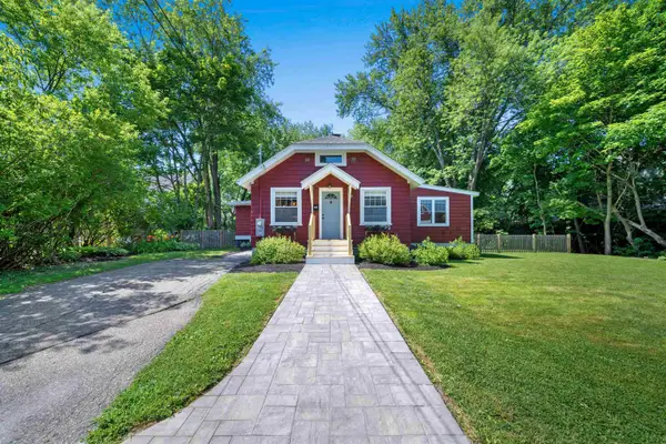 22 1/2 Baker Street, Dover, NH 03820