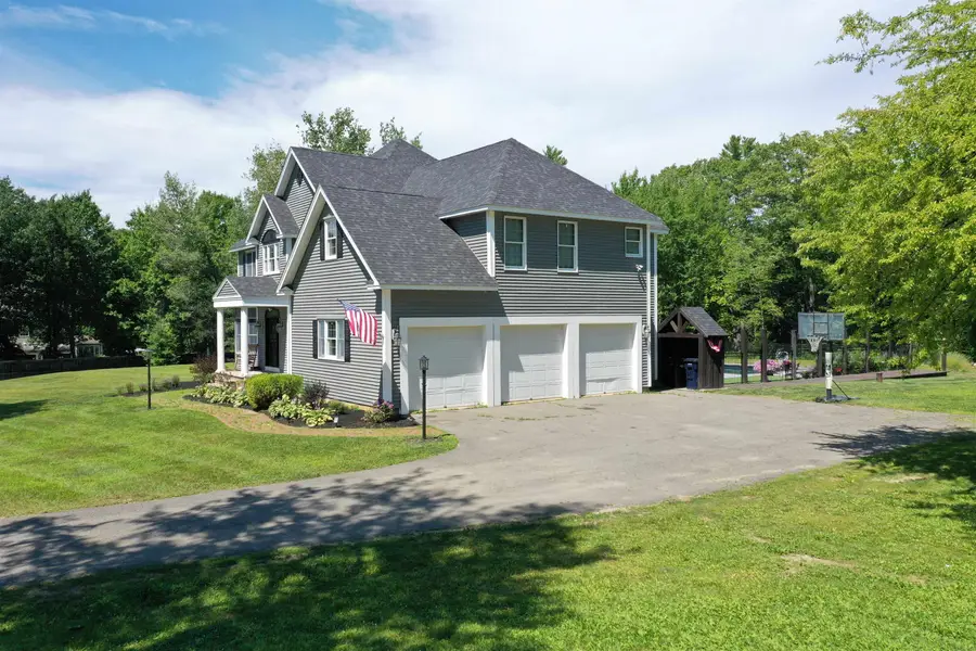 12 Pheasant Lane, New Boston, NH 03070 - #3