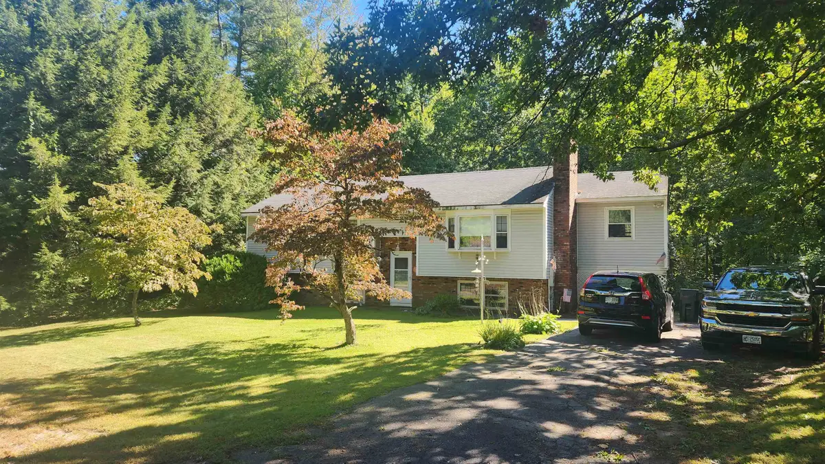 12 Southwood Drive, Londonderry, NH 03053 - #1