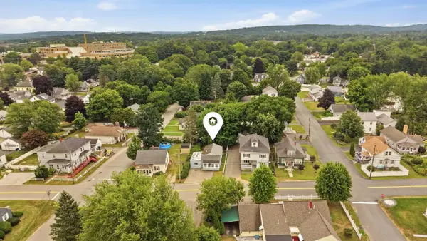 28 New Dunstable Road, Nashua, NH 03060