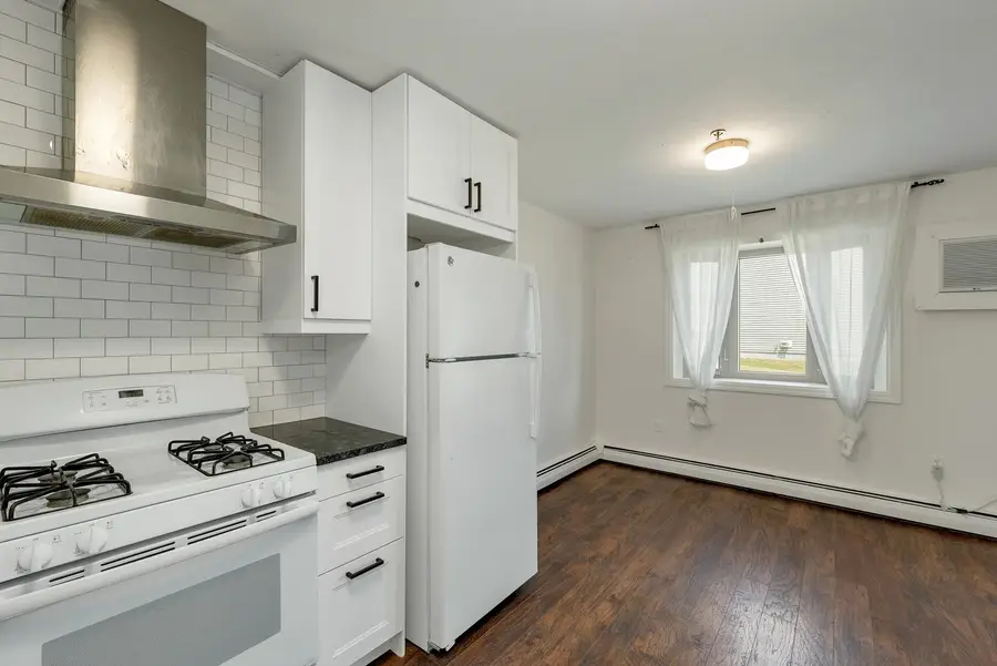 28 Tideview Drive, Dover, NH 03820 - #3