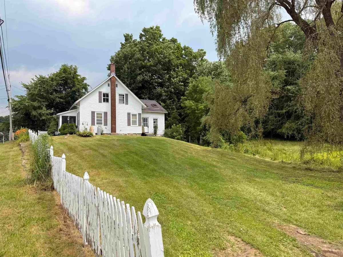 50 Carver Street, Brandon, VT 05743-1076 - #1