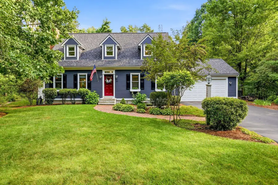19 Tamarack Lane, Amherst, NH 03031 - #3