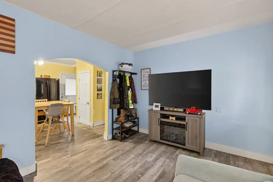 91 Dunbar Street, Manchester, NH 03103 - #2